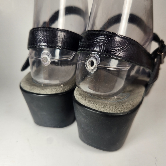 DANSKO Women's Sissie Sandal 38 / 7.5 Black Patent Leather Open Toe Strappy Shoe - Picture 11 of 11